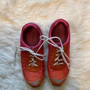 Vionic Women’s Alliance Walking Sneakers Orthaheel Size 7
